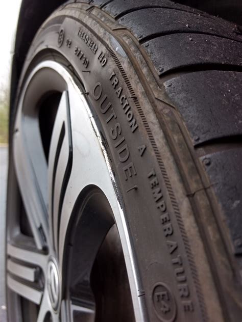 sidewall damage   tire shot page  vw vortex volkswagen