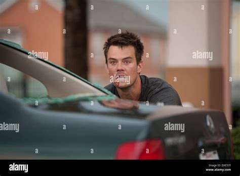 Fire with fire josh duhamel hi-res stock photography and images - Alamy