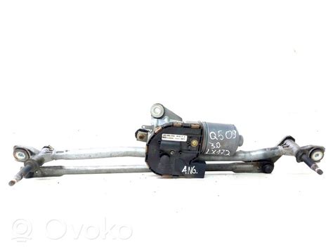 Audi Q Sq Front Wiper Linkage And Motor Rrr