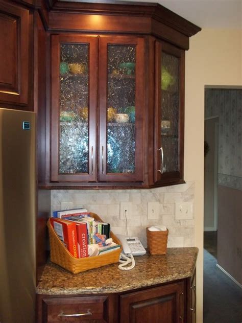 Corner Refrigerator Kitchen Renovation Traditional Kitchen