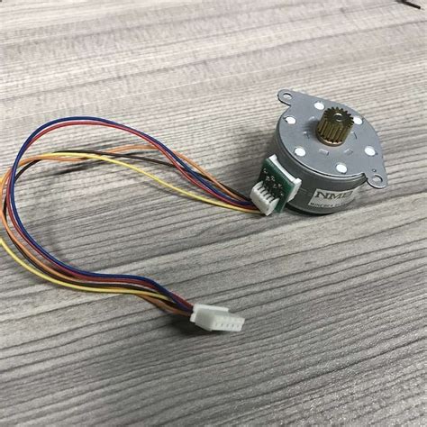 Minebea Nmb Pm L Hph Stepping Motor Micro Mm Phase Wire Dc