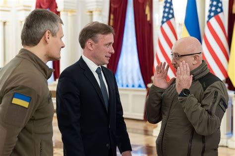 Zelensky Ousts Ukrainian Defense Minister Oleksii Reznikov