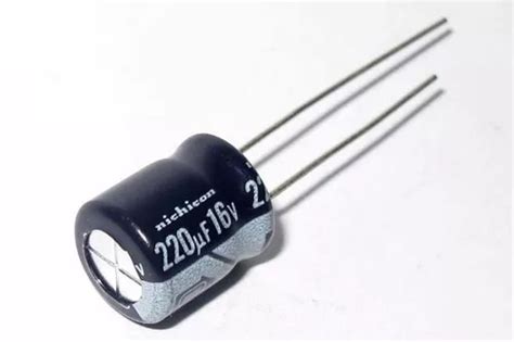 Capacitor Electrolitico 220 Uf 16v 100 Piezas