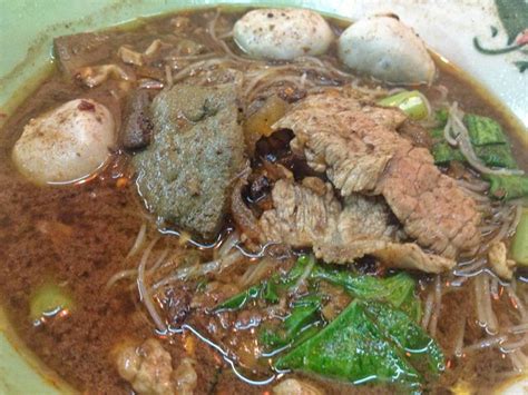 รีวิว ก๋วยเตี๋ยวเรืออโยธยา ณ ท่าสุรวงศ์ ก๋วยเตี๋ยวเรือในเมือง ที่