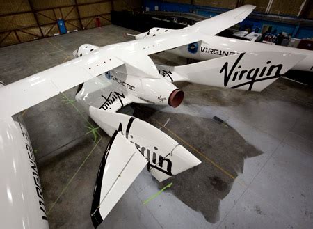 Virgin Galactic unveils SpaceShipTwo