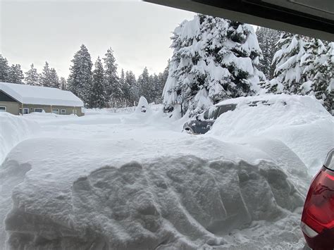 This Is What A Record Snowfall Looks Like Inches In Less Than