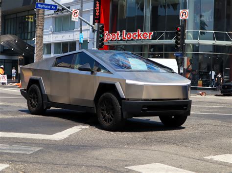 The Tesla Cybertruck boom is over