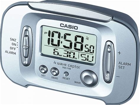 Réveil Digital Homme Casio Collection DQD 70B 8EF Amazon fr Cuisine