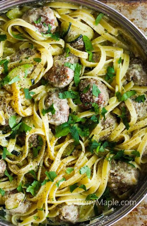 Skinny Fettuccine Alfredo With Meatballs Berryandmaple