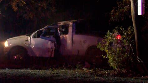 Identified Man Dies In Rollover Crash In Fresno Cbs47 And Ksee24 News From