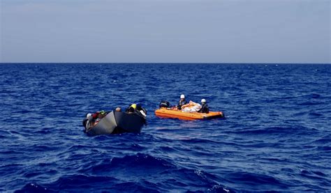 Resqship Pressemitteilung Segelboot Nadir Rettet