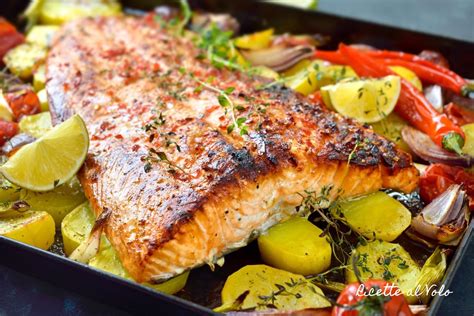 Filetto Di Salmone Al Forno Con Patate Ricette Al Volo