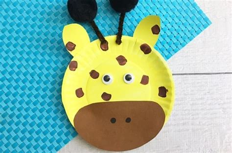 10 Groovy Giraffe Crafts for Kids | World Giraffe Day Crafts