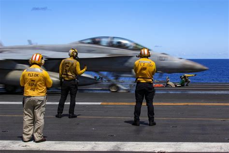 Dvids Images Abraham Lincoln Sailors Conduct Maintenance Image