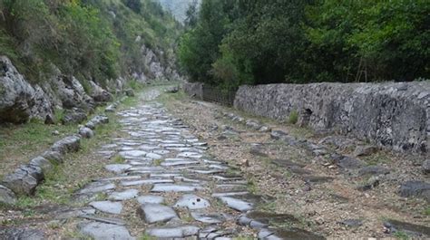 Questa Sera Su Rai Storia La Via Appia Regina Viarum Qui Mesagne