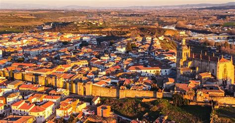 Coria A Cidade Espanhola Na Fronteira Portugal S Culos E O