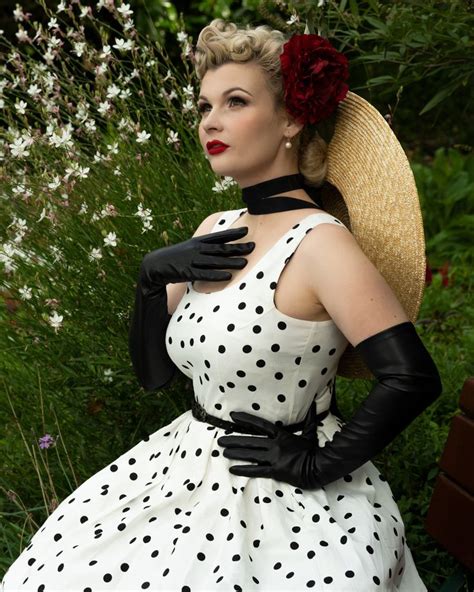 Amanda Scoop Neck Polka Dot Swing Dress In White Black Swing Dress