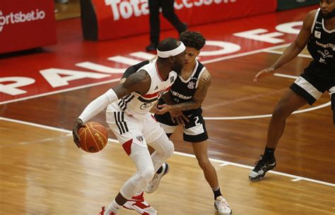 Spnet Basquete Tricolor Derrota O Corinthians E Mantém Tabu No Nbb