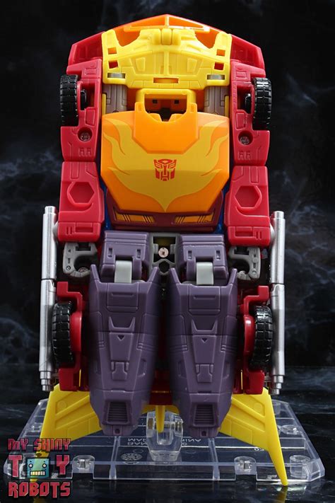 My Shiny Toy Robots Toybox REVIEW Transformers Studio Series Hot Rod