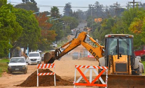 MÁS DE 1000 CUADRAS AVANZAN LAS OBRAS DE PAVIMENTACIÓN Y MEJORA DE