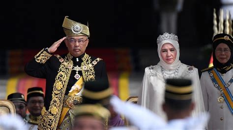 Netizens Gush At Agong And Wife Holding Hands During Coronation