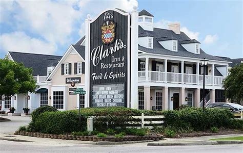 Historic Clark’s Inn & Restaurant | Golfing Magazine