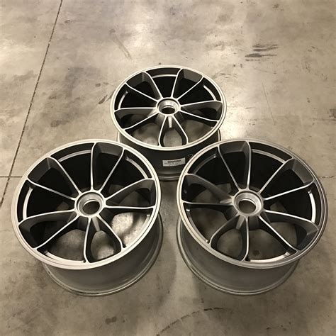 OEM Porsche GT3 RS Center Lock Wheels 911 991 - Extreme Wheels