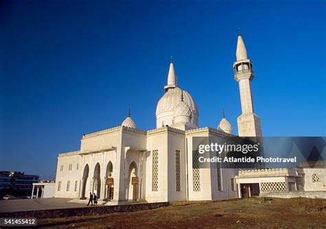 57 Bilal Bin Rabah Mosque Stock Photos, High-Res Pictures, and Images ...