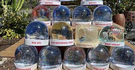 Made The Snow Globes From Fallout New Vegas Plus 4 Custom Snow Globes Will Hide Them In Las