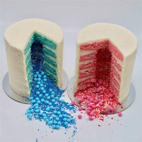 Reveal Cake | Gender reveal cake, Gender reveal cake diy, Baby reveal cakes