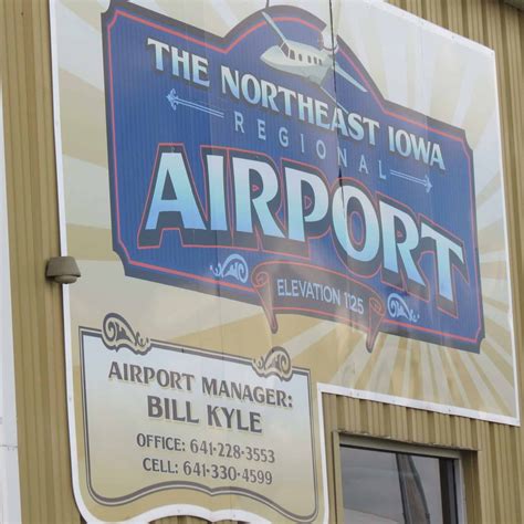 Northeast Iowa Regional Airport (formerly Charles City Municipal