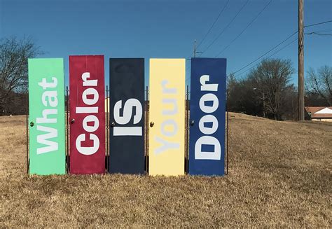 Spotted this today and stopped for pics. What's the story behind it, r