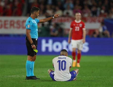 Euro Pourquoi Kylian Mbapp A T Il Pris Un Carton Jaune Apr S Sa