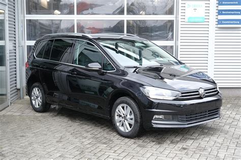 Volkswagen Touran Highline 7 Sitze Easy Open Paket