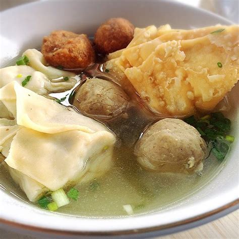 BAKSO PRESIDENT, Malang - Jl. Batanghari no. 5 - Restaurant Reviews, Photos & Phone Number ...