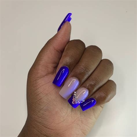 Transform Your Look With Stunning Black To Blue Ombre Nails Click Now