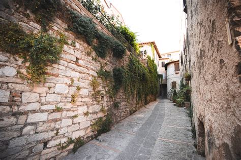 Visit Todi, Umbria – Best things to do in Todi, Italy (2024)