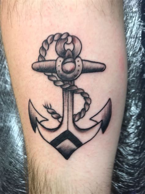 Traditional Anchor Tattoo Designs