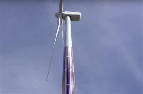 Acciona trials solar modules to power wind turbine | Windpower Monthly