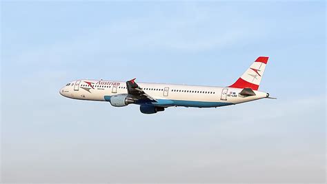 Airbus A 321 Austrian OE LBD Каропка ру стендовые модели военная