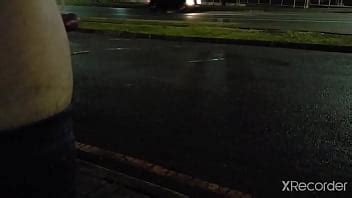 Pelado Na Ruas E Ainda Enfia Um Consolo Anal XVIDEOS