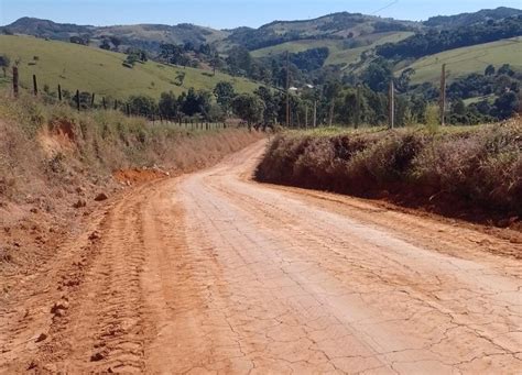 Estradas Rurais De Andradas Recebem Interven Es Para Manuten O