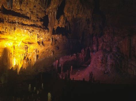 Onondaga Cave State Park, Missouri - For the Love of Wanderlust