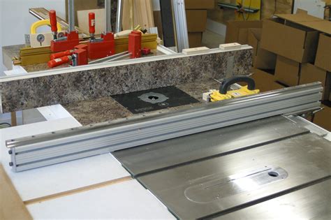 Table Saw Fence System With Interchangable Table Saw Fences!