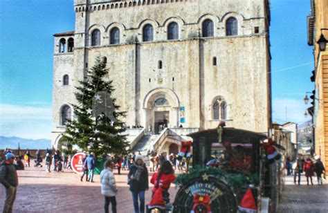 Natale A Gubbio 2019 2020 Il Programma Tra Albero Presepi E Mercatini