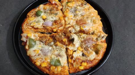 Cheesy Home Made Pizza Recipe Pizza Veg Pizza Easy Recipe