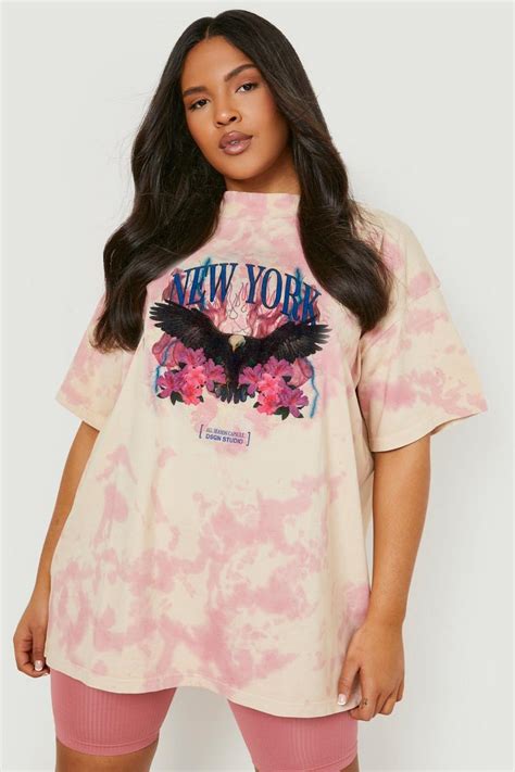 Plus Size Graphic Tees Women S Plus Size Graphic Tees Boohoo Usa