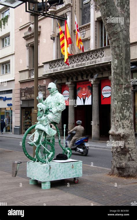 Human Statue Las Ramblas Barcelona Spain Stock Photo Alamy