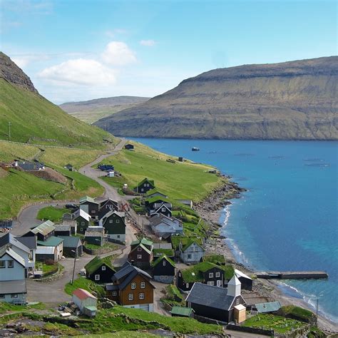 bour faroe islands    car driving  arne list flickr