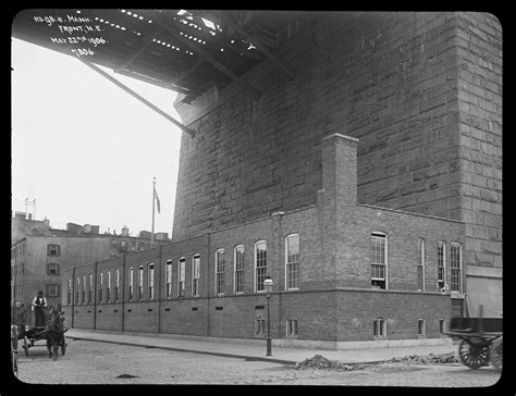 A major lighting installation will illuminate the Williamsburg Bridge NYC 7